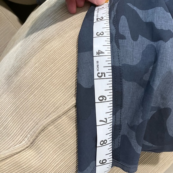 Vuori Banks shorts - Blue camo, size small, 9” inseam - Picture 7 of 7